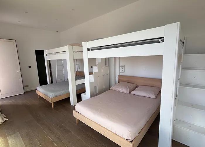 Tigliola 3* 维琪奥港